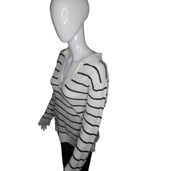 Halston Women's White/Black Striped Drop-shoulder Vneck‎ Knit Sweater - Picture 3 of 8